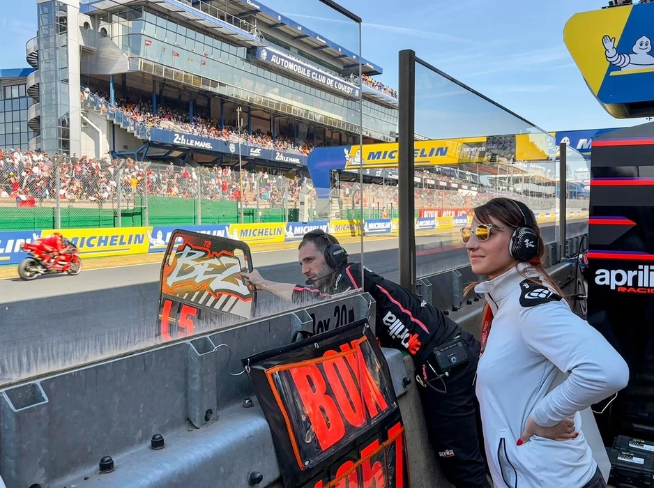 Paddock MotoGP au Mans, circuit Automobile Club de l'Ouest